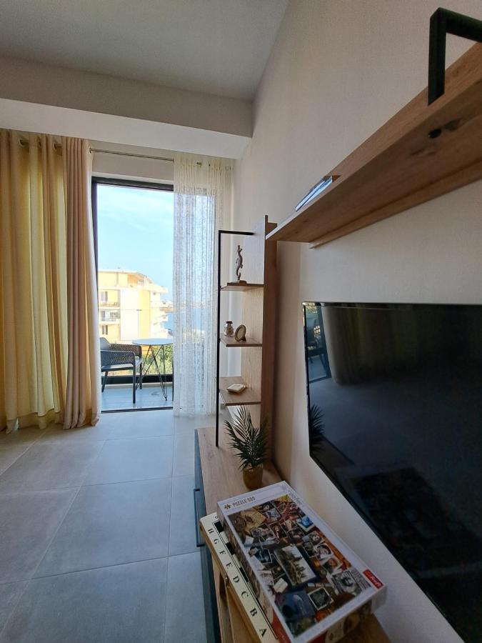 Mamani Apartments Saranda Екстер'єр фото
